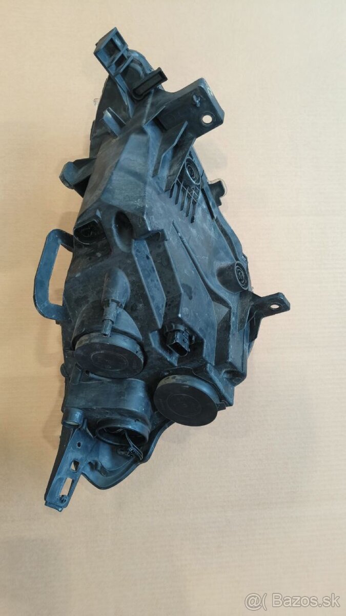 Citroen Berlingo Ľave Svetlo - 2