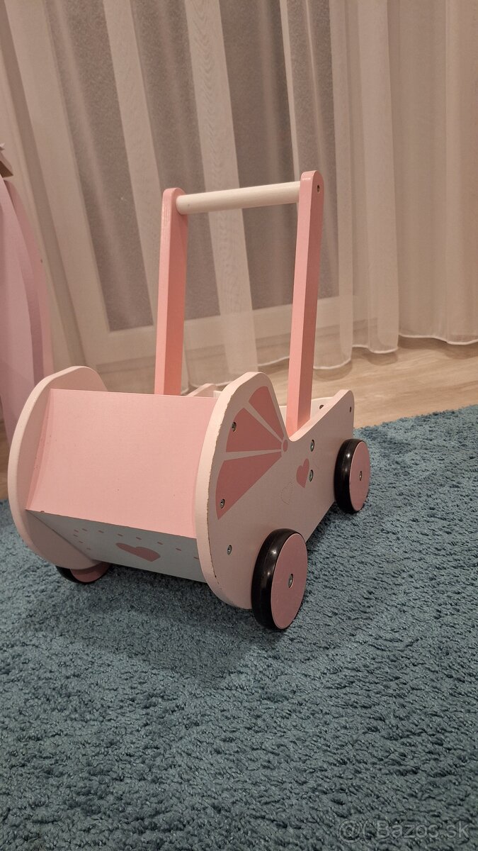 Kočíķ pre bábiky - 2
