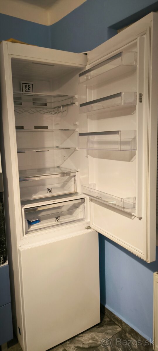 Kombinovaná chladnička s mrazničkou - 2