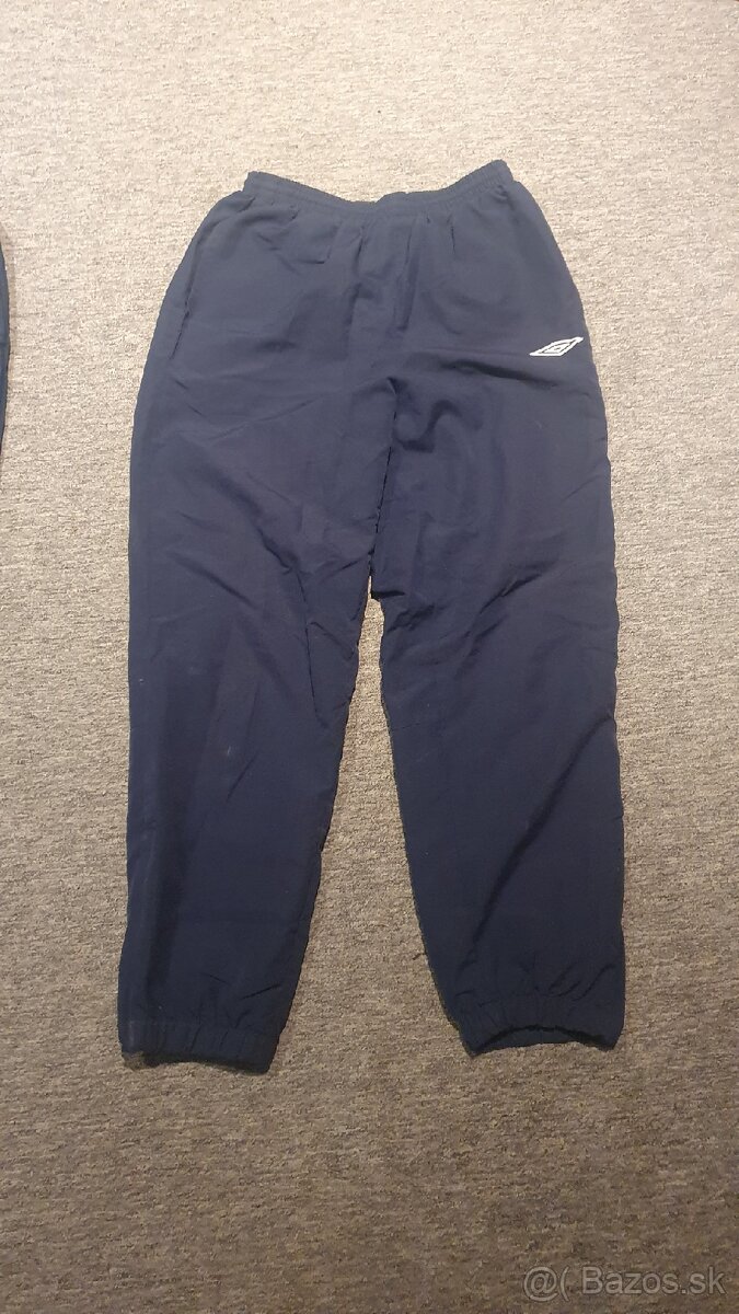 Detské tepláky Umbro 152/158 - 2