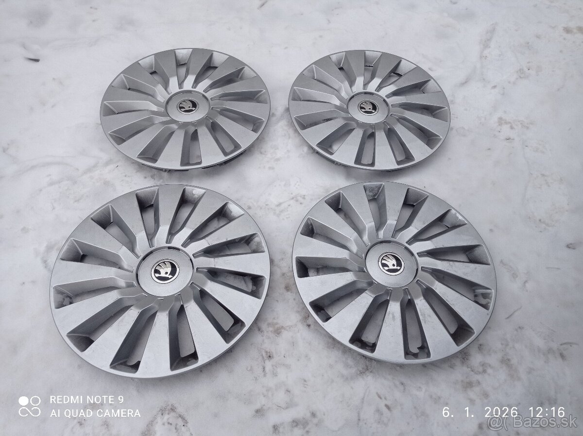 puklice r16-original skoda TEKTON - 2