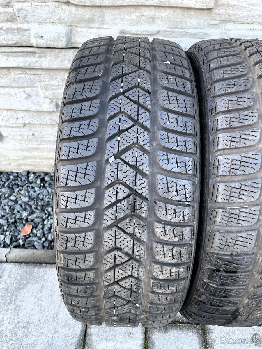 205/40 R18 Pirelli zimne - 2