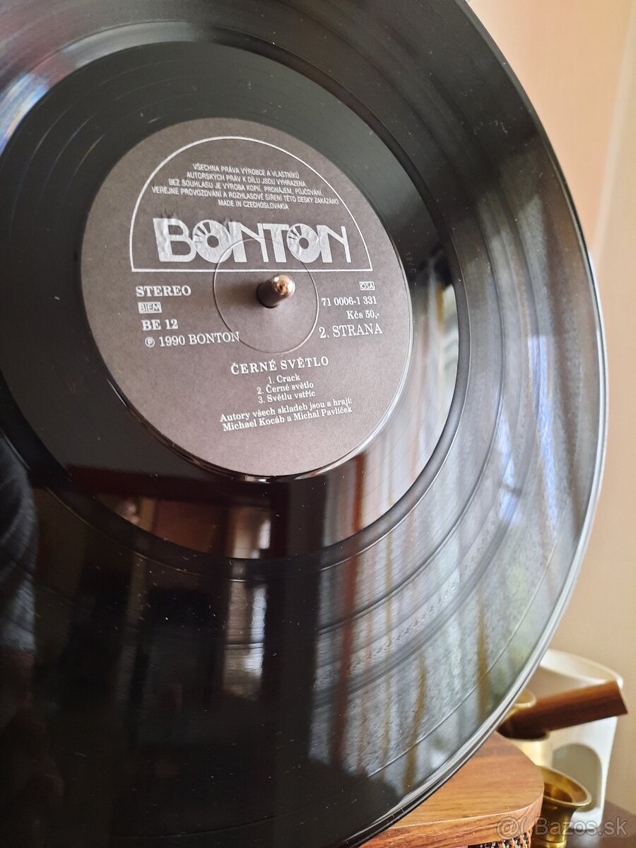 LP Černé světlo - 2