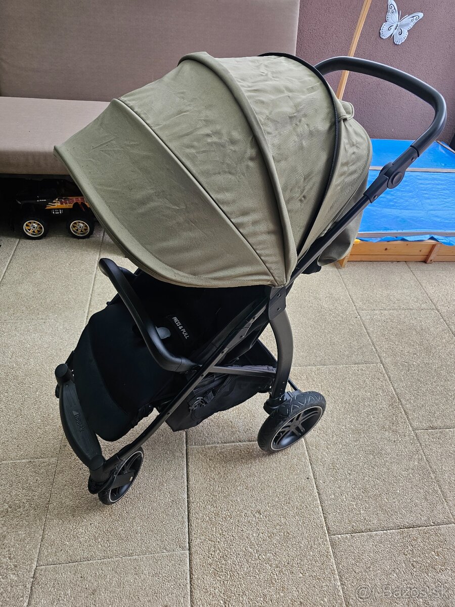 Hauck Rapid 4D olive - 2