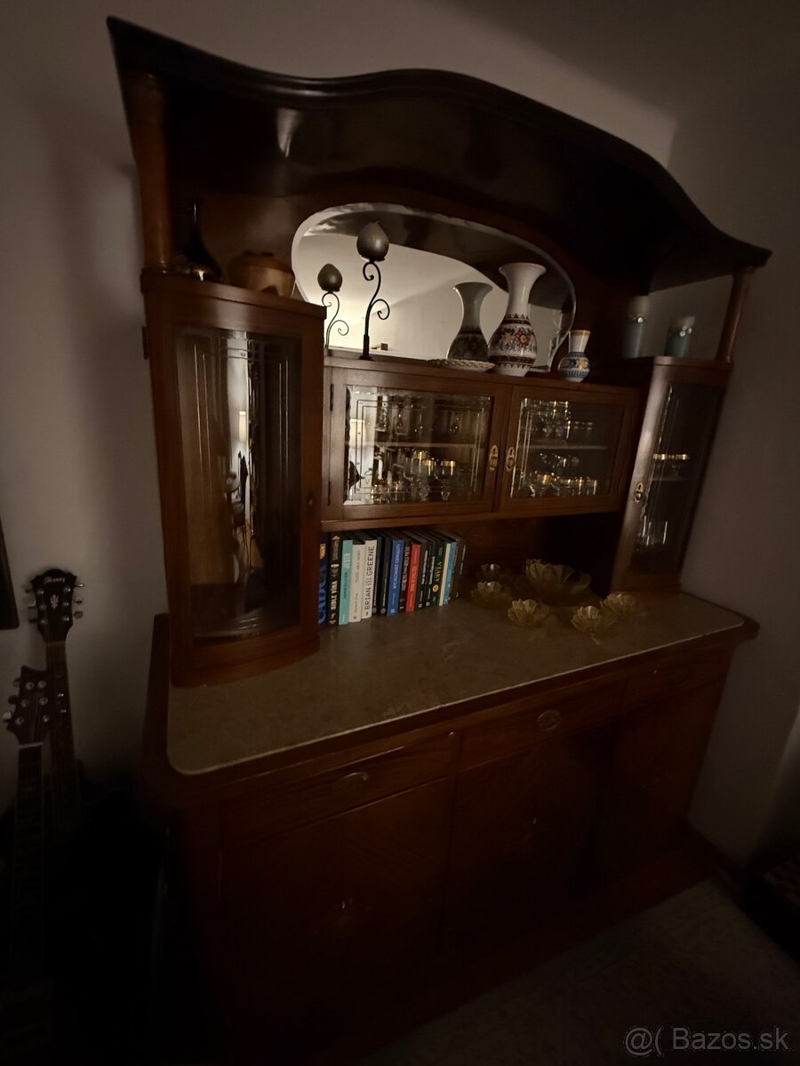 Starozitny sekretar - 2