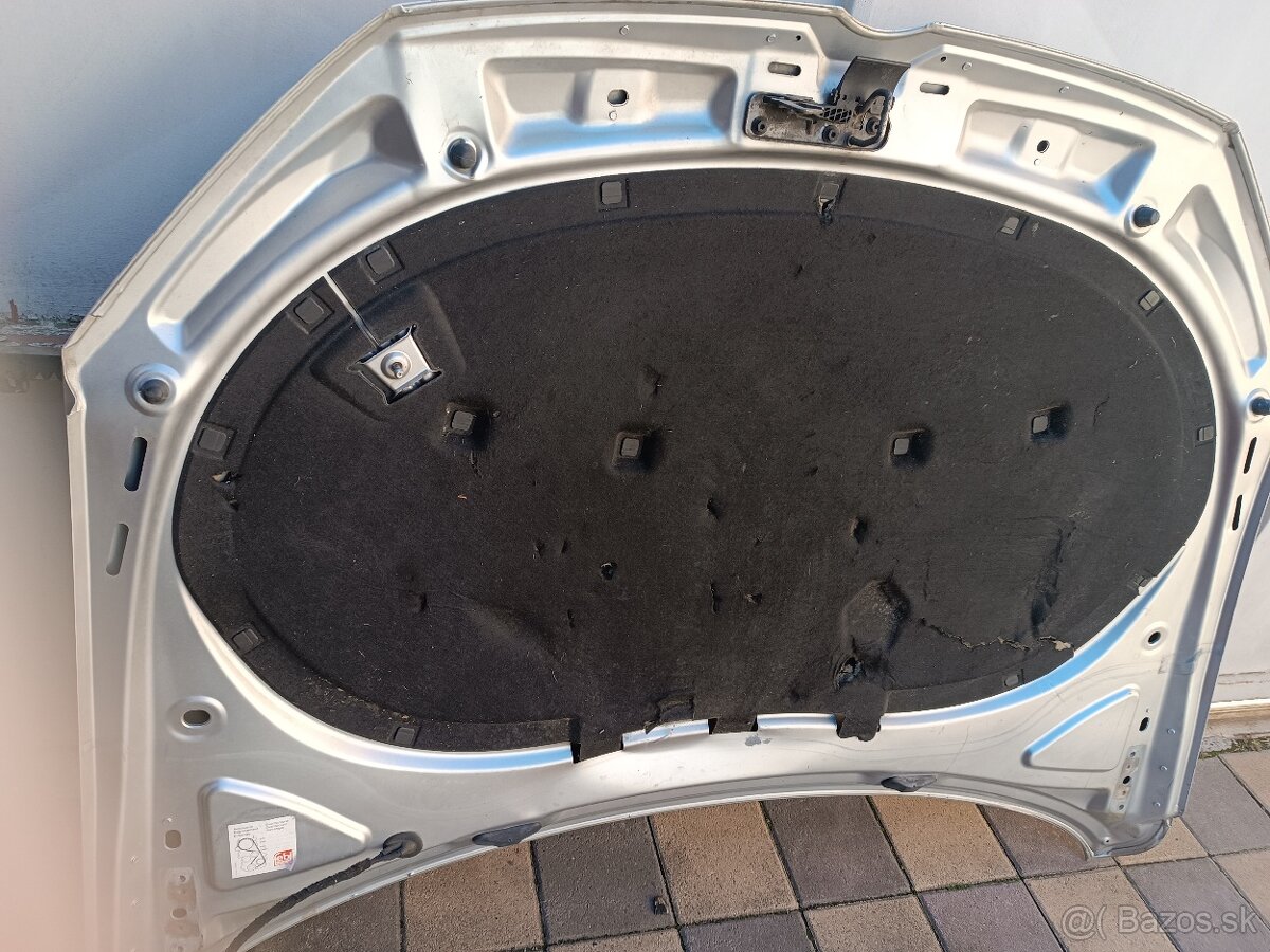 PASSAT B - 7 predná kapota - 2