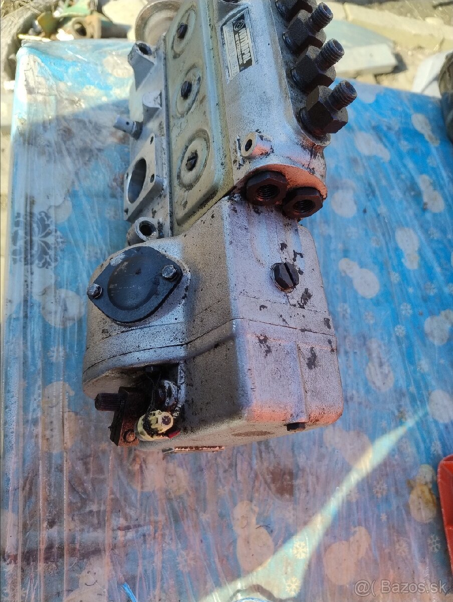 Čerpadlo motorpal. Na škoda 706RTO - 2