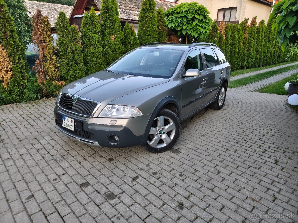 Škoda Octavia combi scout 4x4 - 2