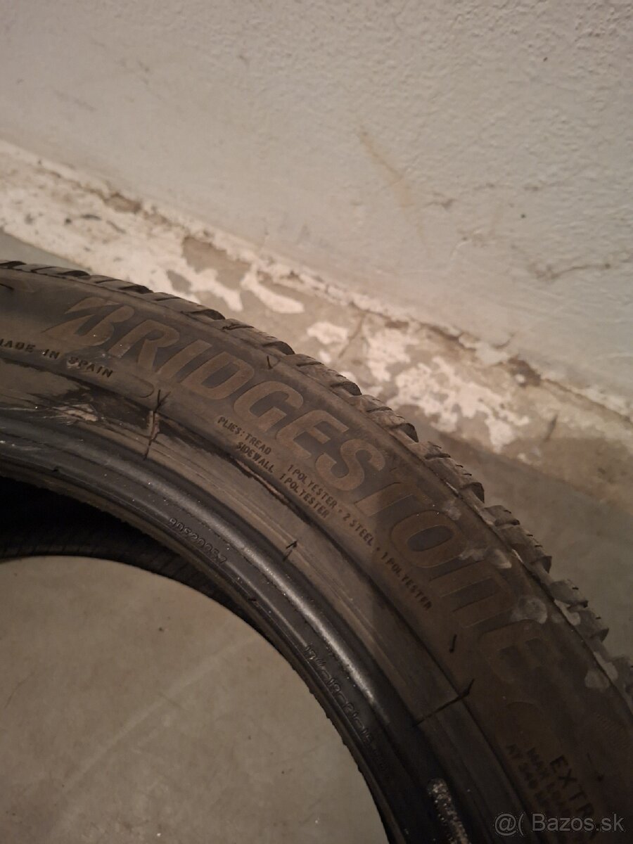 2ks zimne Bridgestone 225/45r17 - 2