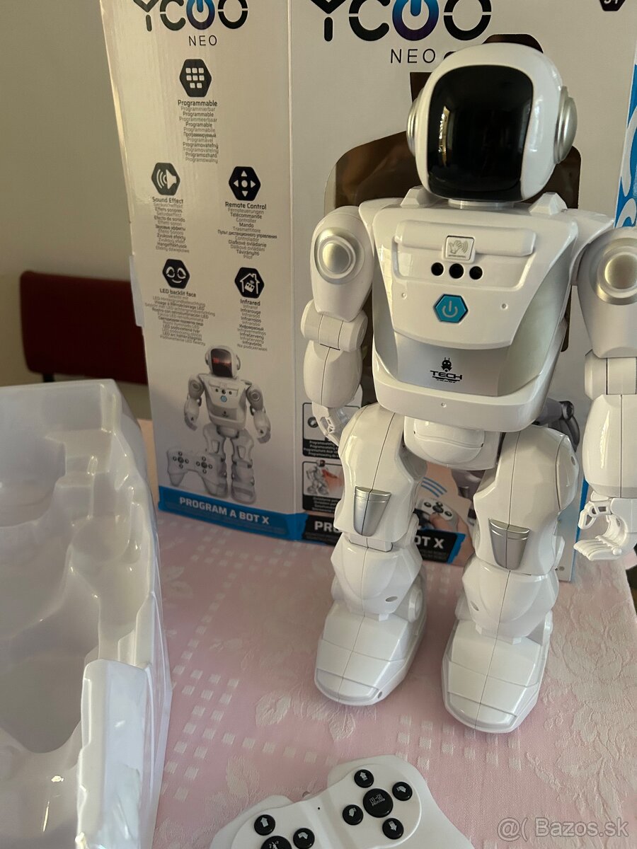 Robot hračka - 2