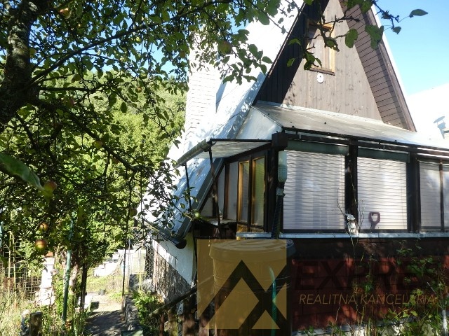 RK EXPRES - na predaj záhrada s chatkou v Novej Lehote. - 2