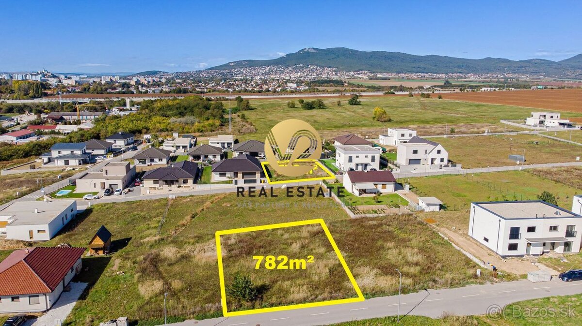 NA PREDAJ – Stavebné pozemky so sieťami, Nitra - Janíkovce - 2