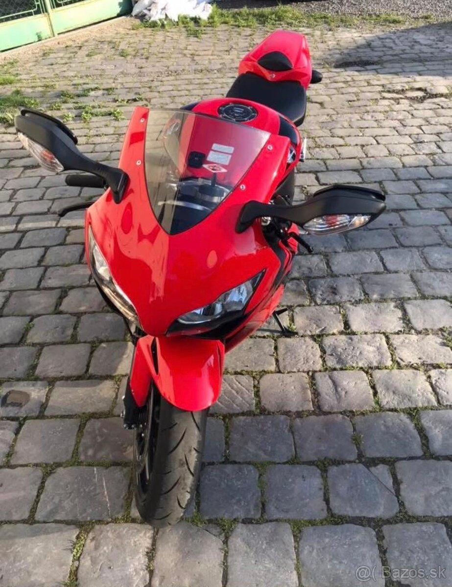 Honda cbr 1000 RR Fireblade - 2