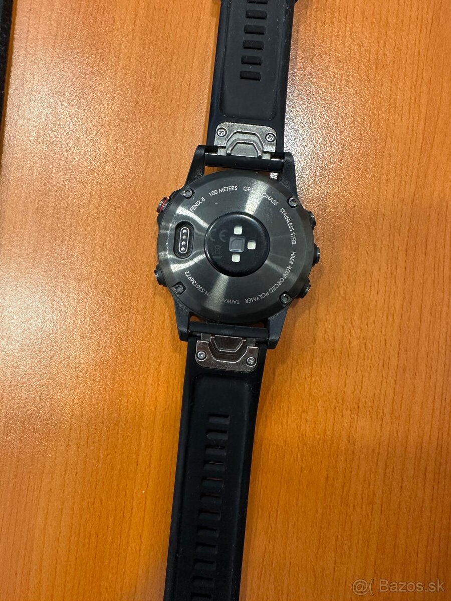 Predám hodinky Garmin Fenix 5 - 2