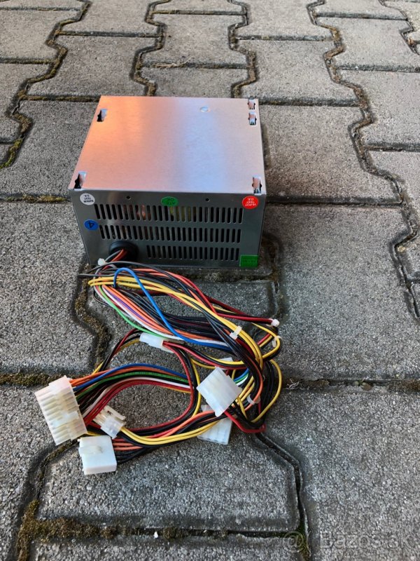 Napájacia jednotka LC-A250ATX - 2