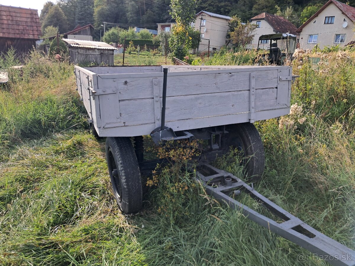 Vyklapacia vlecka - 2