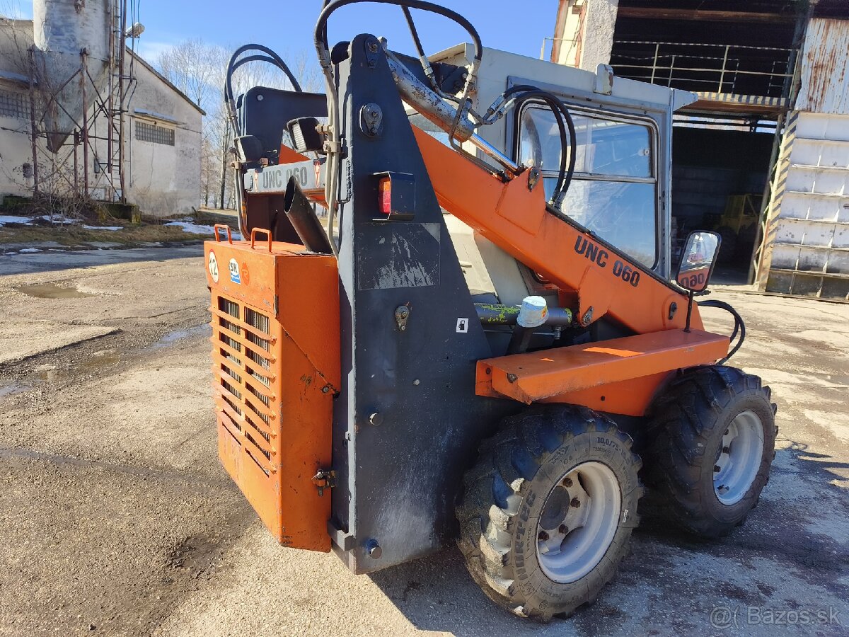 UNC 060 - 2