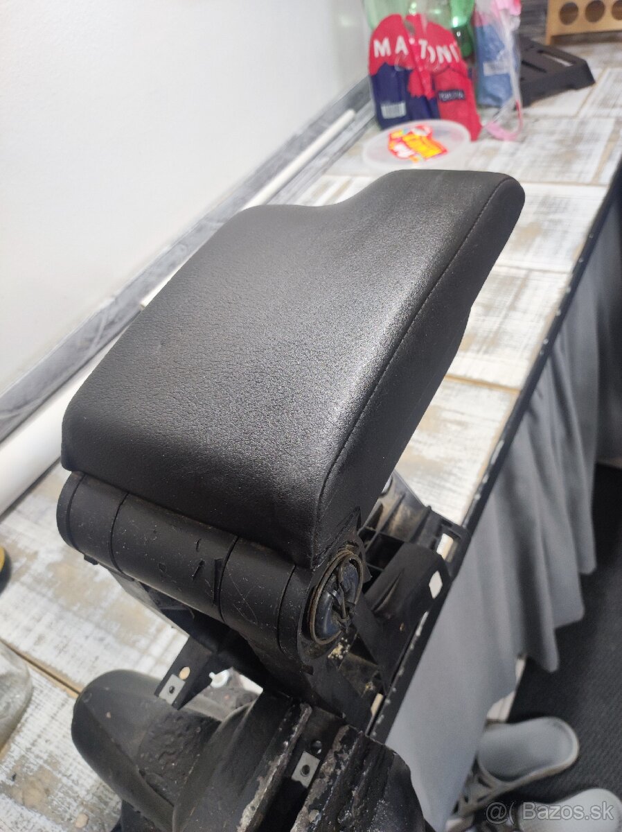 Lakťová opierka Bmw e46 - 2