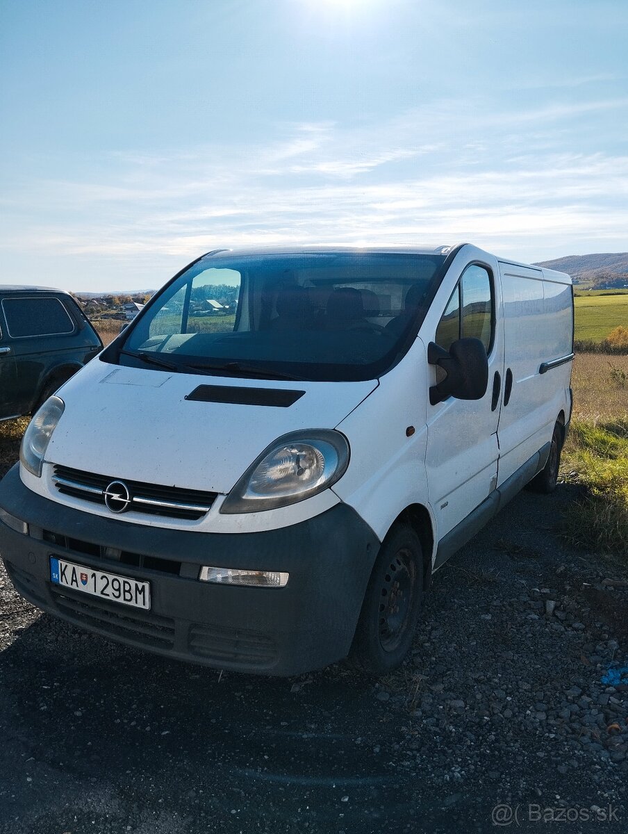 Opel vivaro - 2