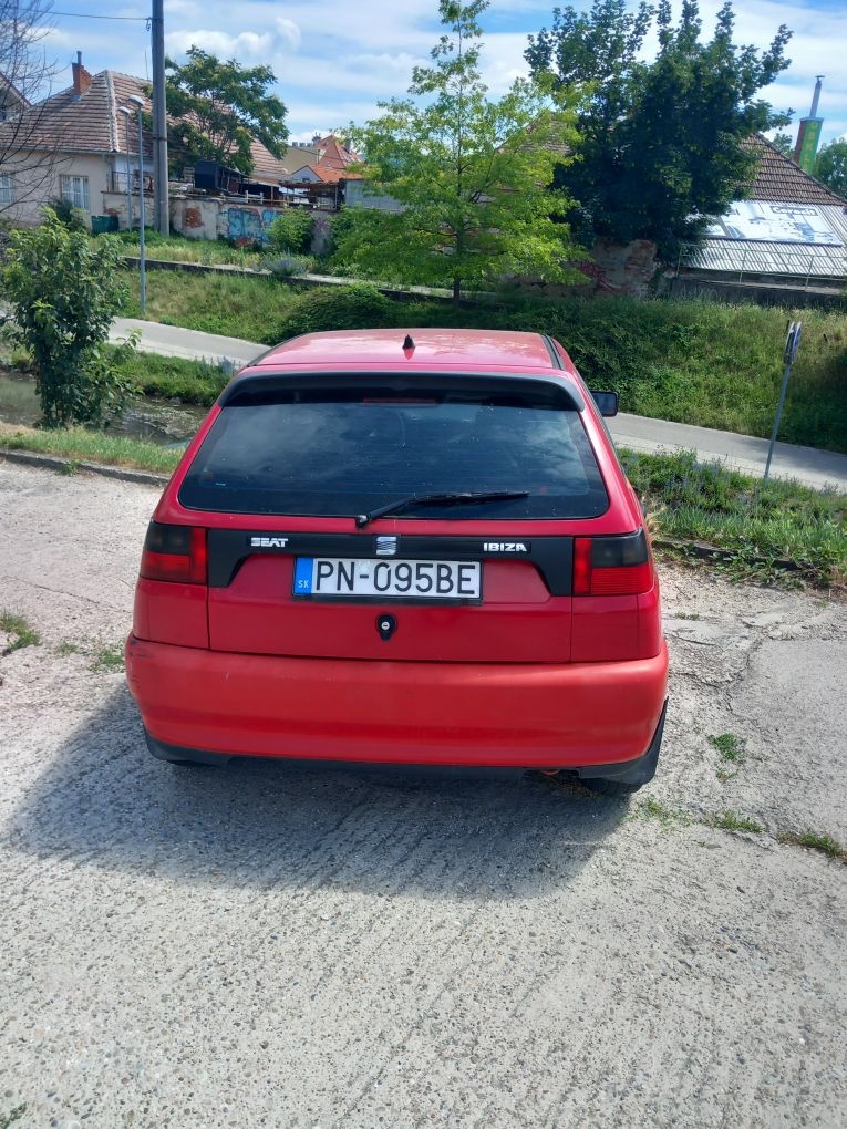 Predám Seat Ibiza - 2