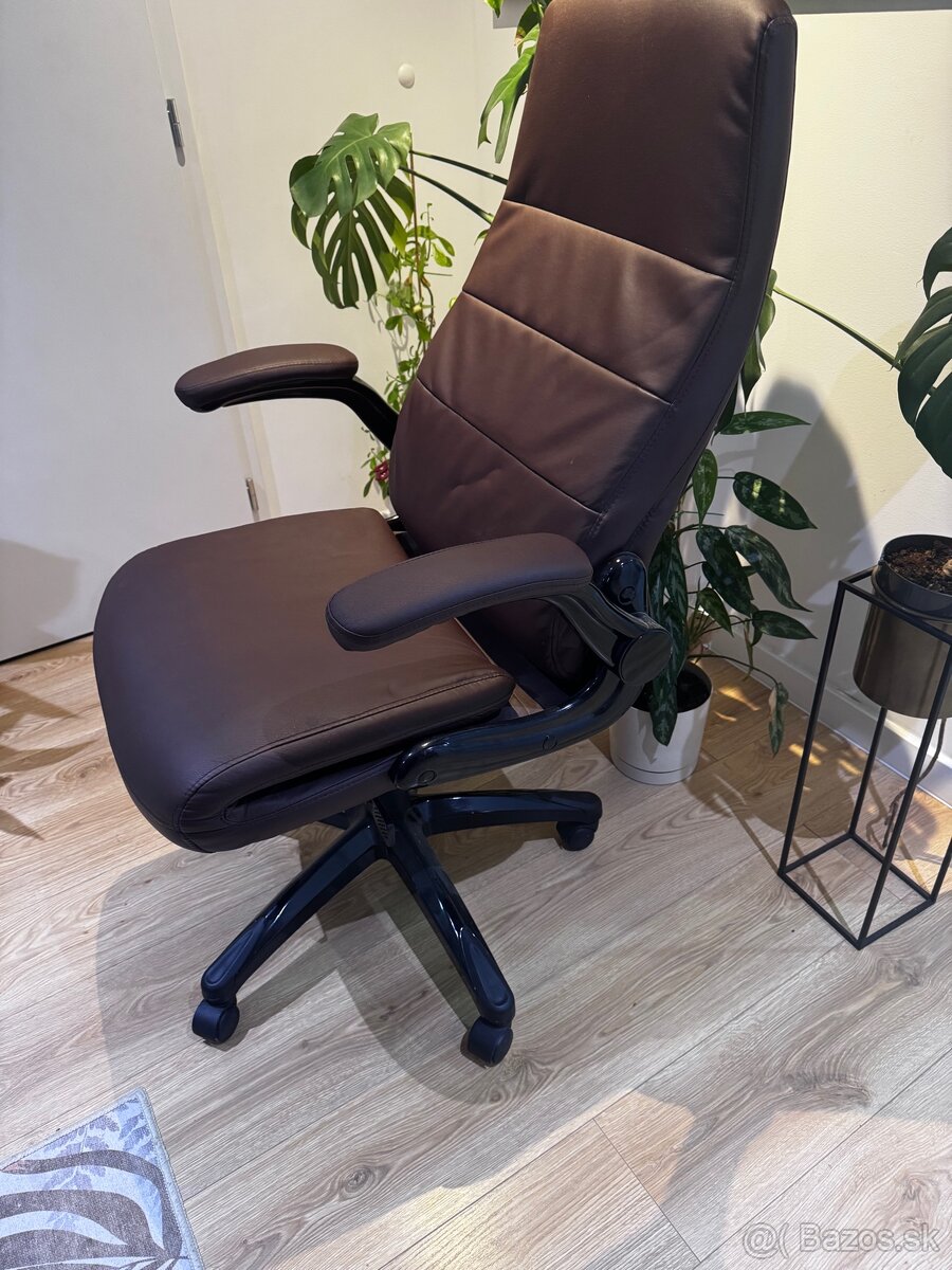 Kancelárske kreslo – 30 € - 2
