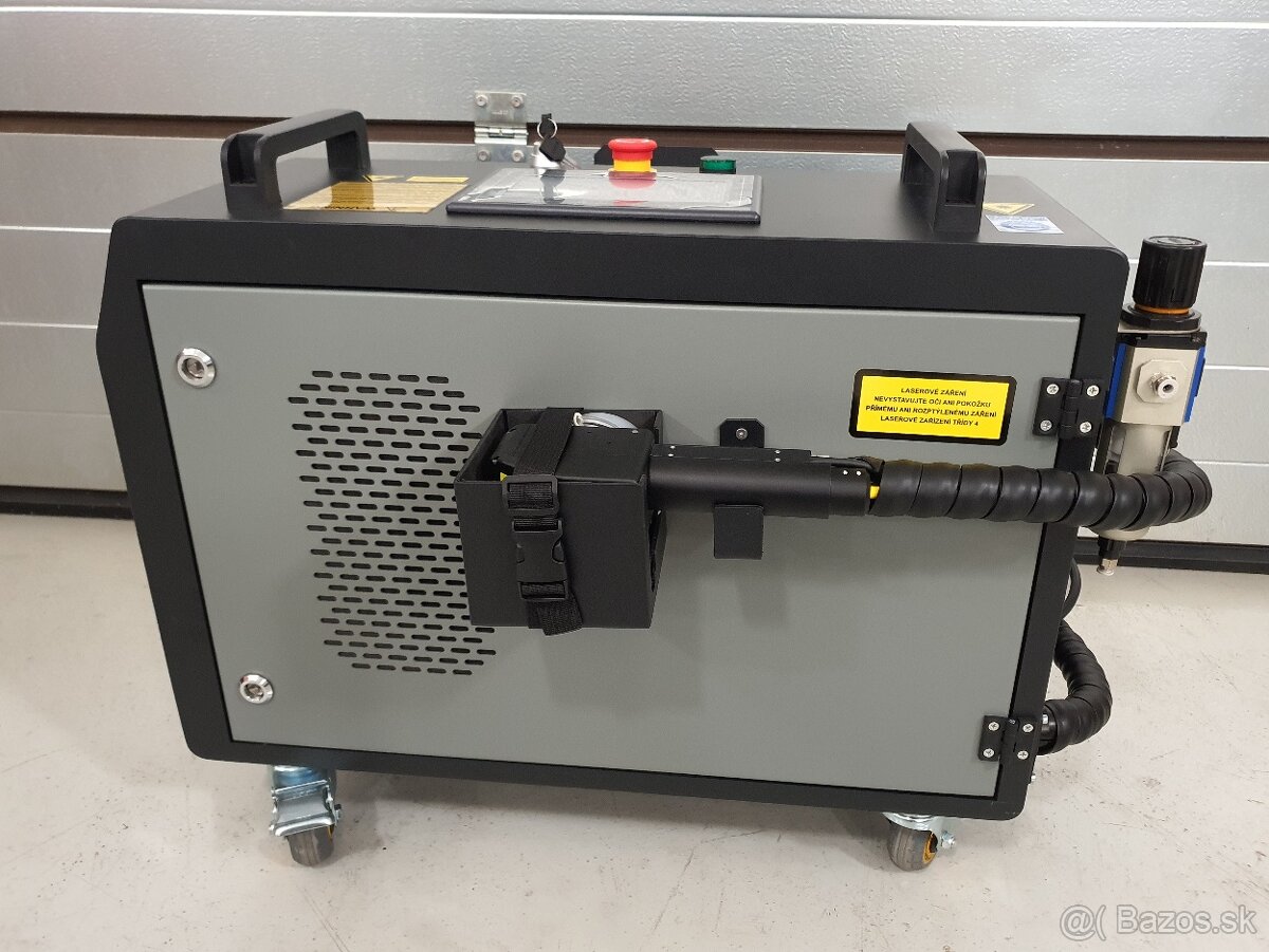 Čistiaci pulzný laser 300W, pulzná energia 5mJ - 2