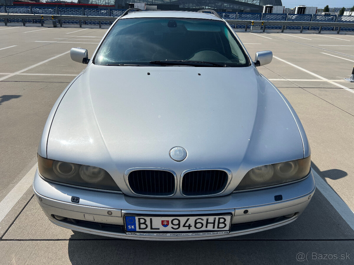 Predám BMW E39 520i touring v sériovom stave - 2