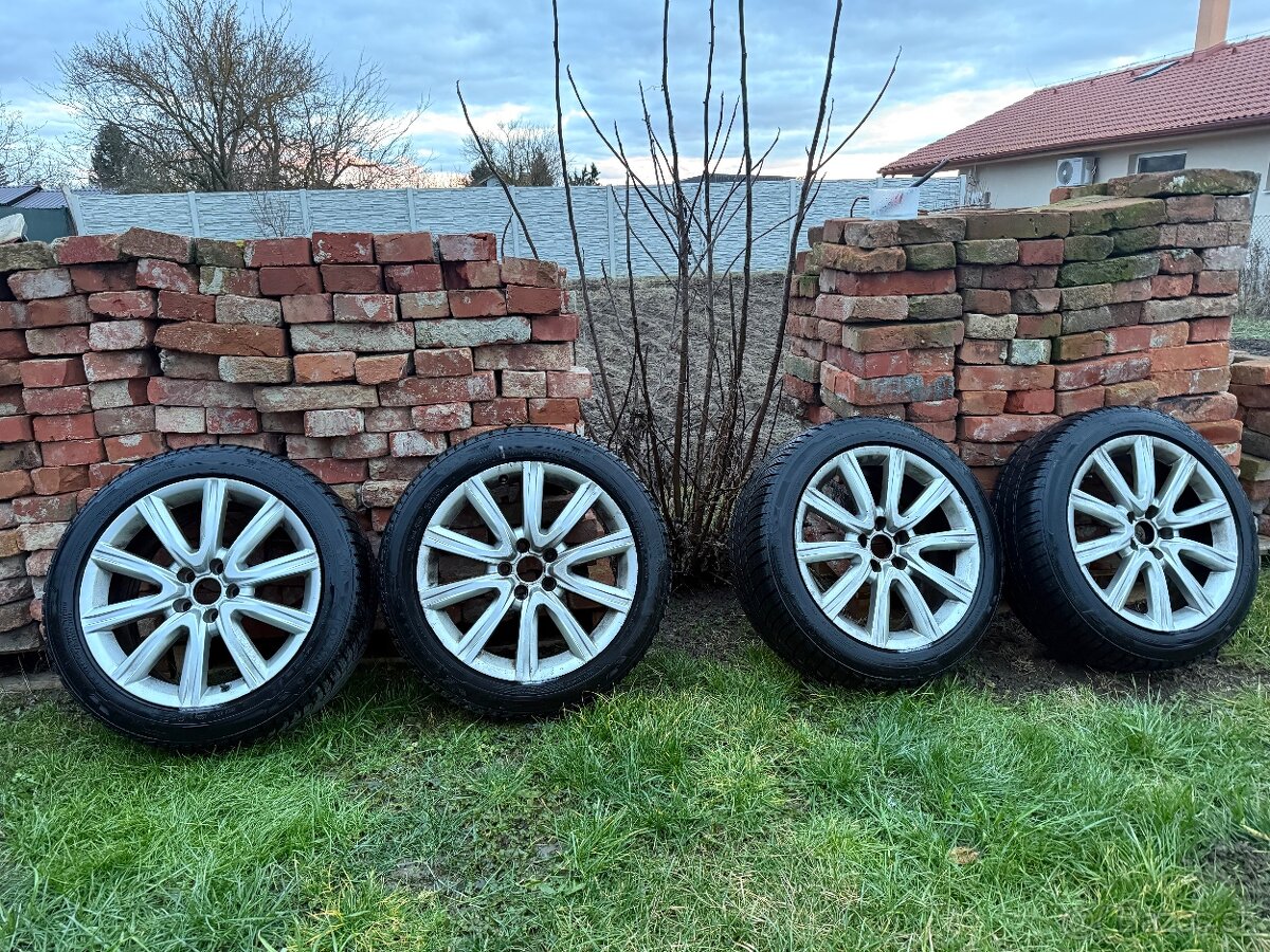 Elektróny Audi A6 C7 (r18) - 2