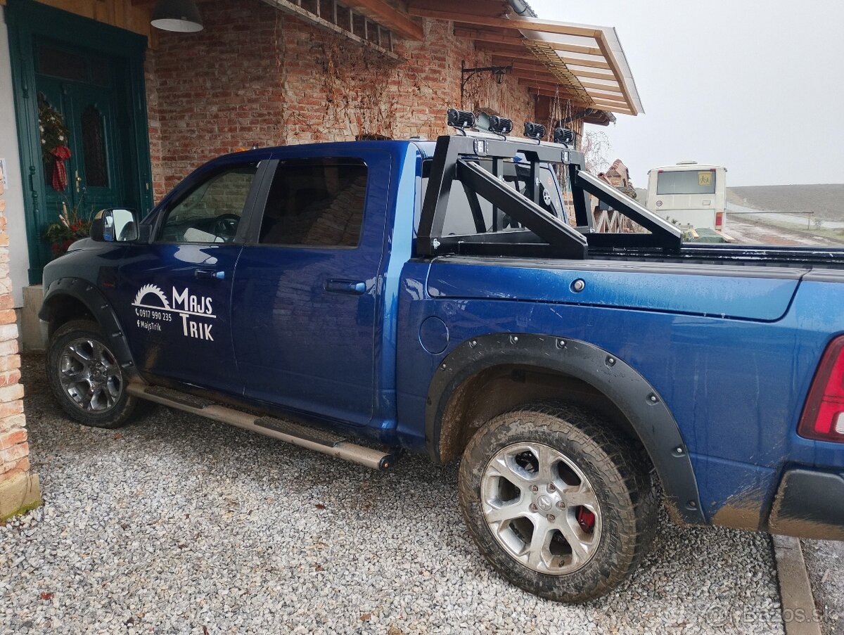 Konštrukcia , rollbar Dodge RAM 4th s raamboxami - 2