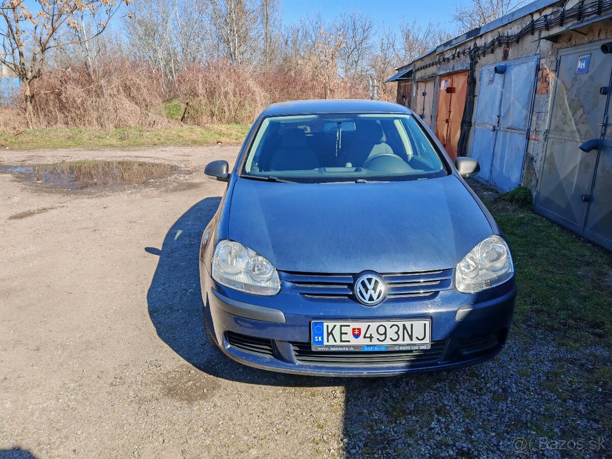 Volkswagen golf V 1.6 16 V - 2