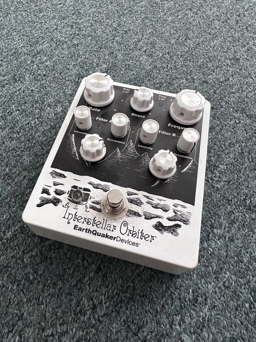 Earthquaker Devices - Interstellar orbiter - 2