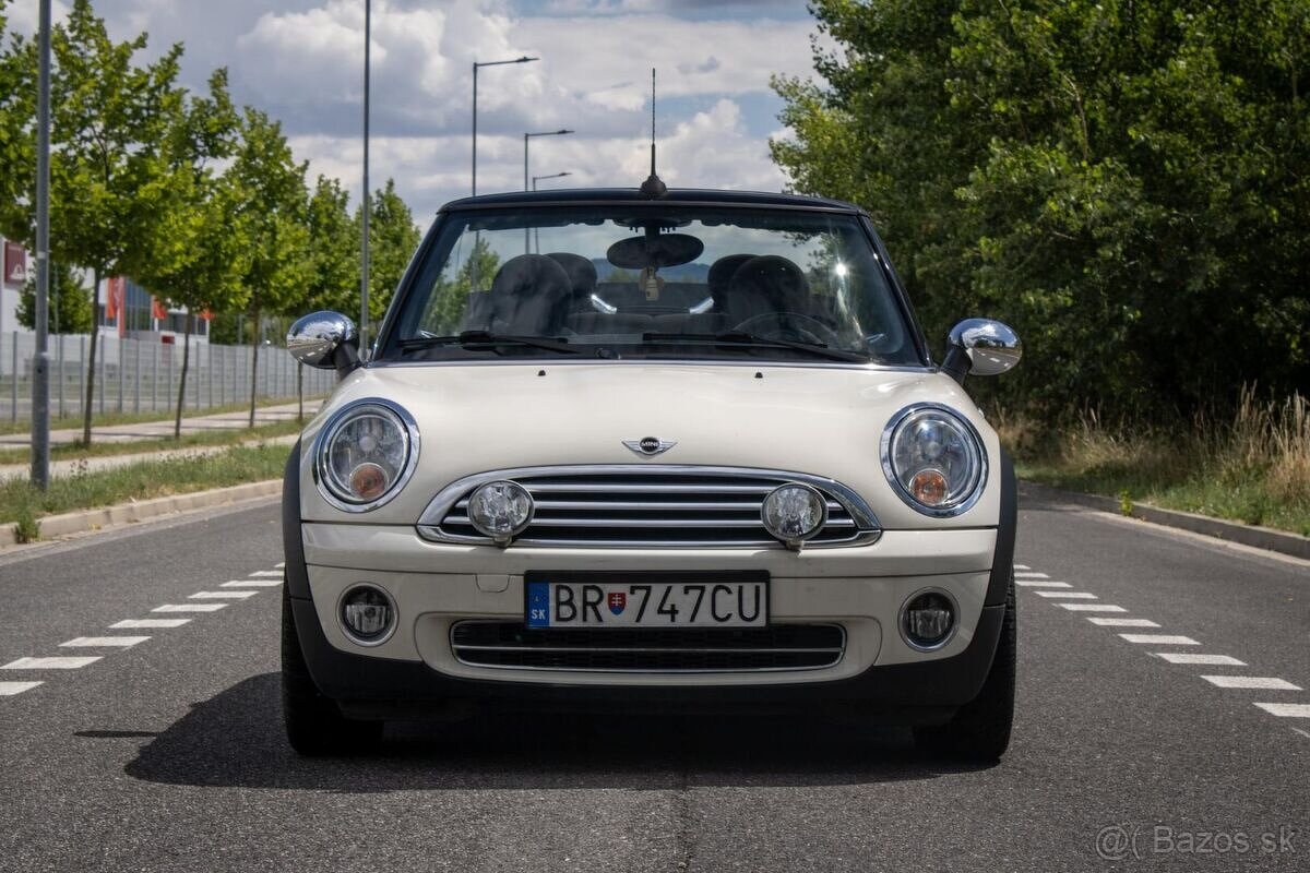 Mini Cabrio Cooper 1.6i, 88kW, M6 - 2