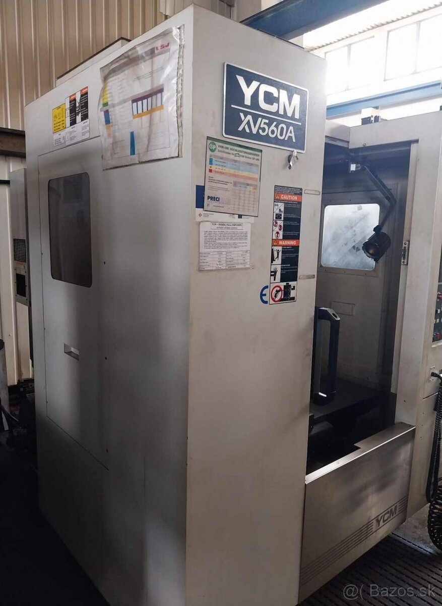 Obráběcí centrum YCM XV 560 A - 2