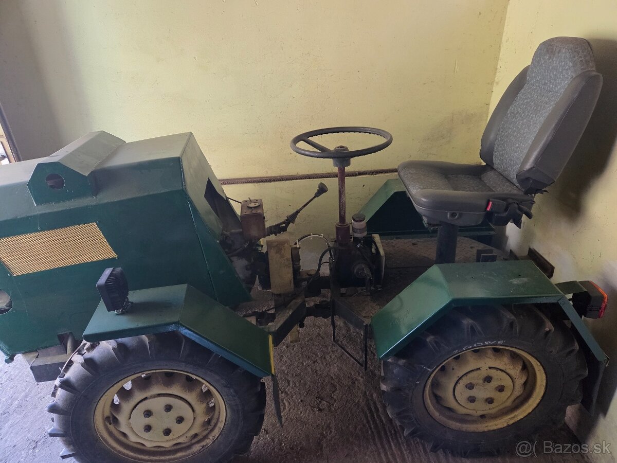 Predam malotraktor - 2