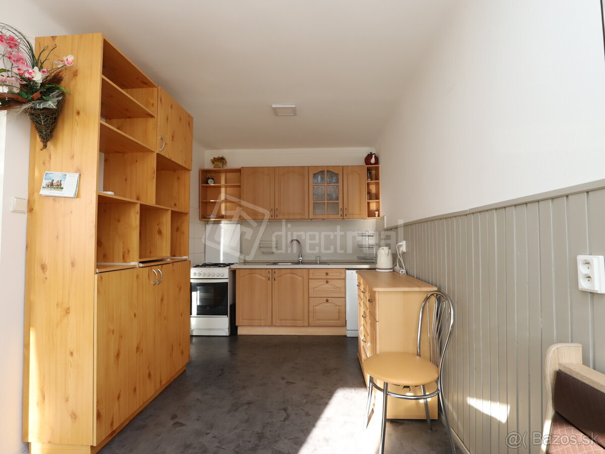 4 izbový byt 73 m2 + loggia na prenájom vo vyhladávane… - 2