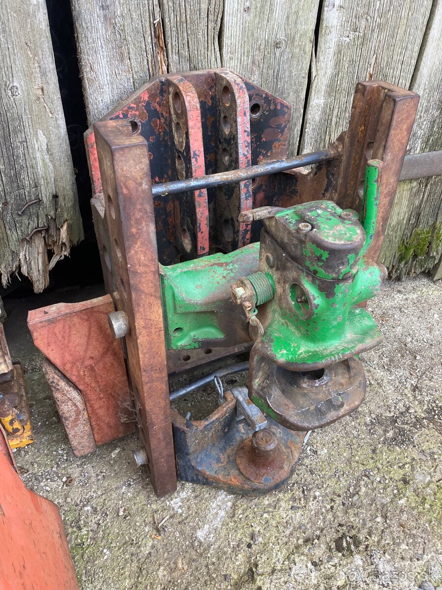 Predám konzolu s rychloposuvnym tiahlom na Zetor crystal - 2