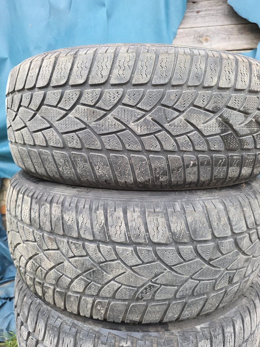 Ponúkame 4 zimné pneumatiky 205/55 R16 - 2