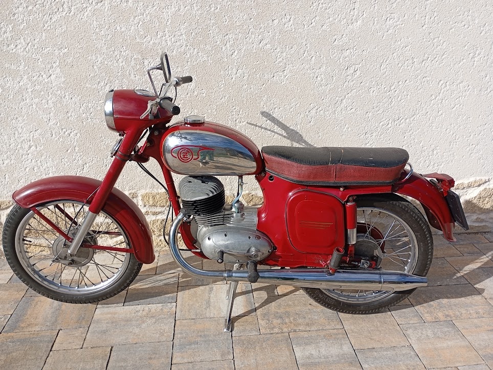 ČZ 250 typ 475 SPORT - 2