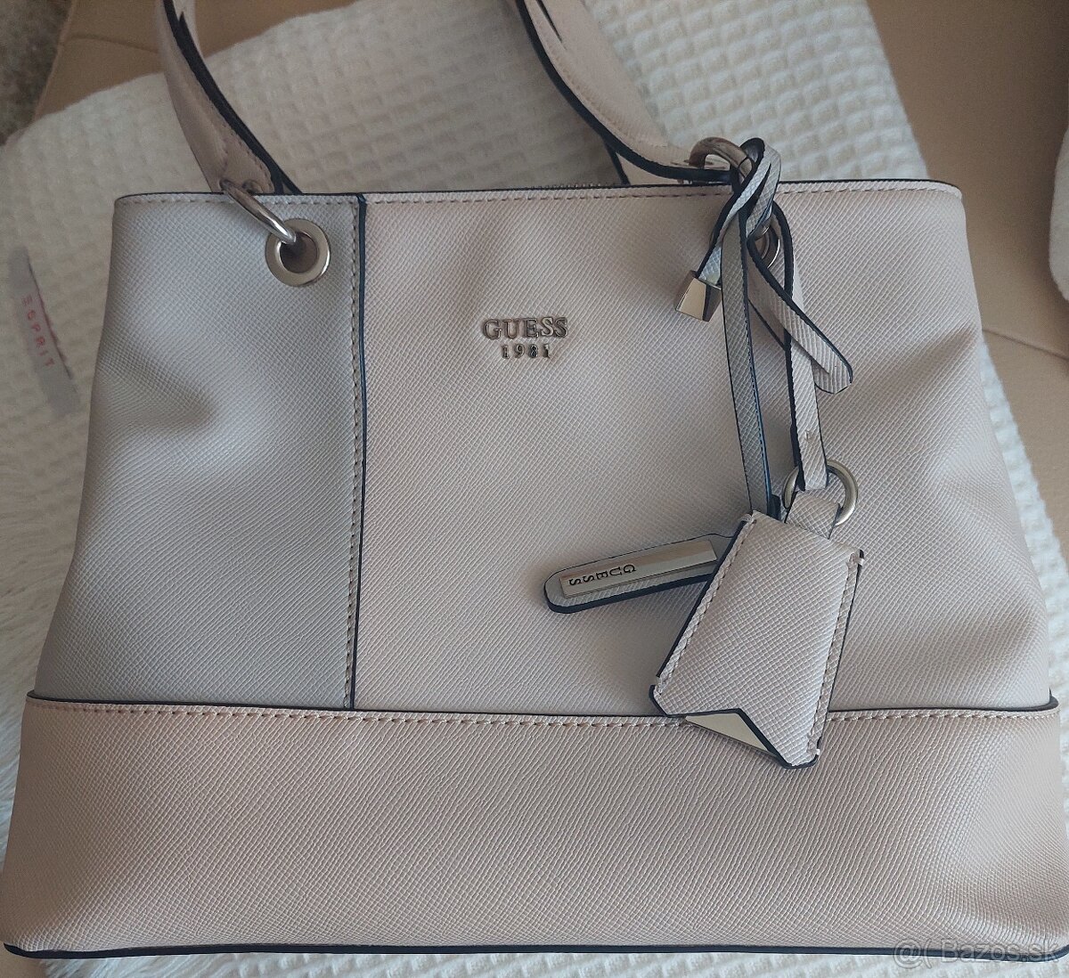 Predám kabelku GUESS - 2