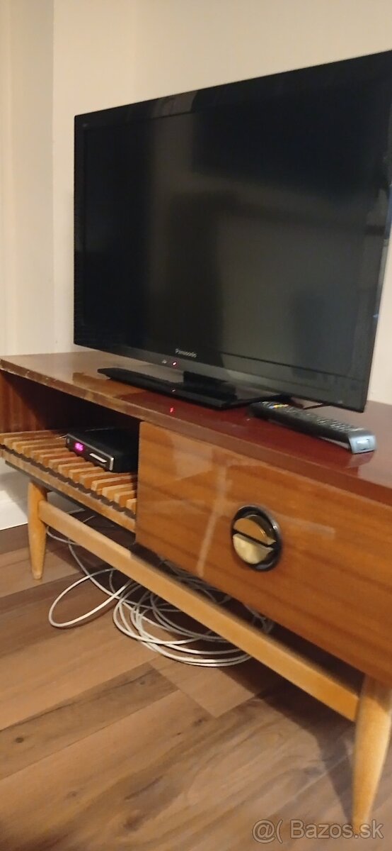 Obyvacia stena za odvoz - 2