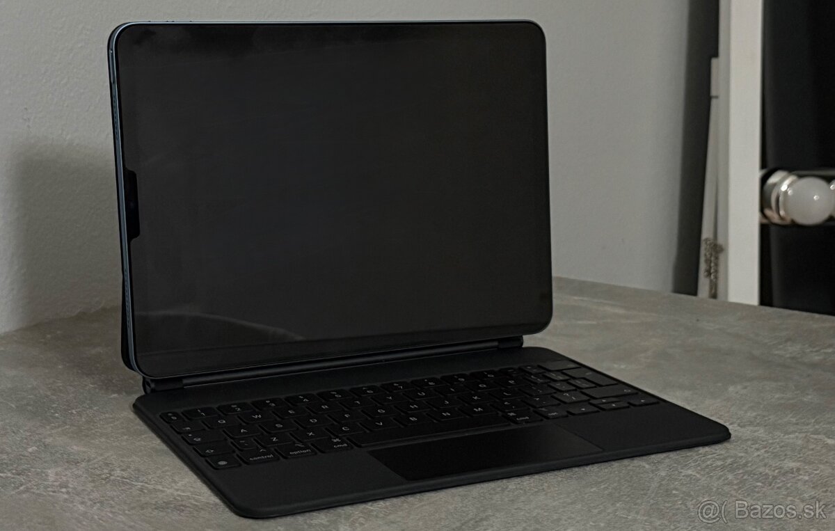 Apple Magic Keyboard - 2