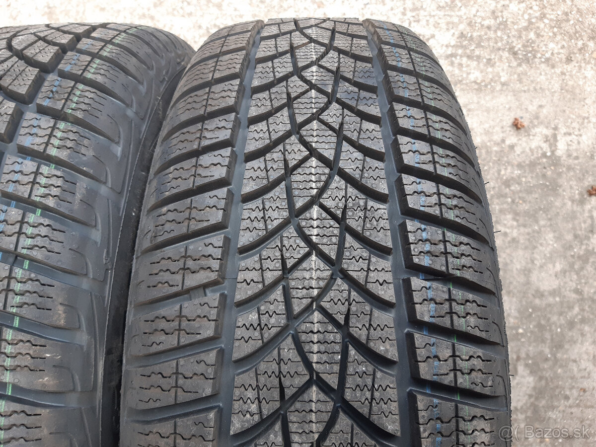 205/60 R16 -nové zimné Run Flat - 2