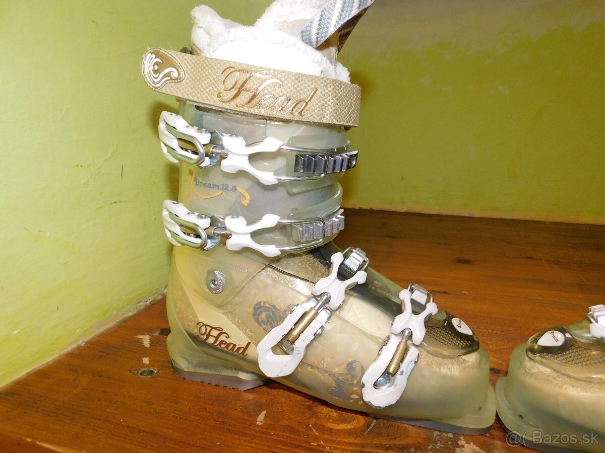 Head č-42 woman Dream - 2