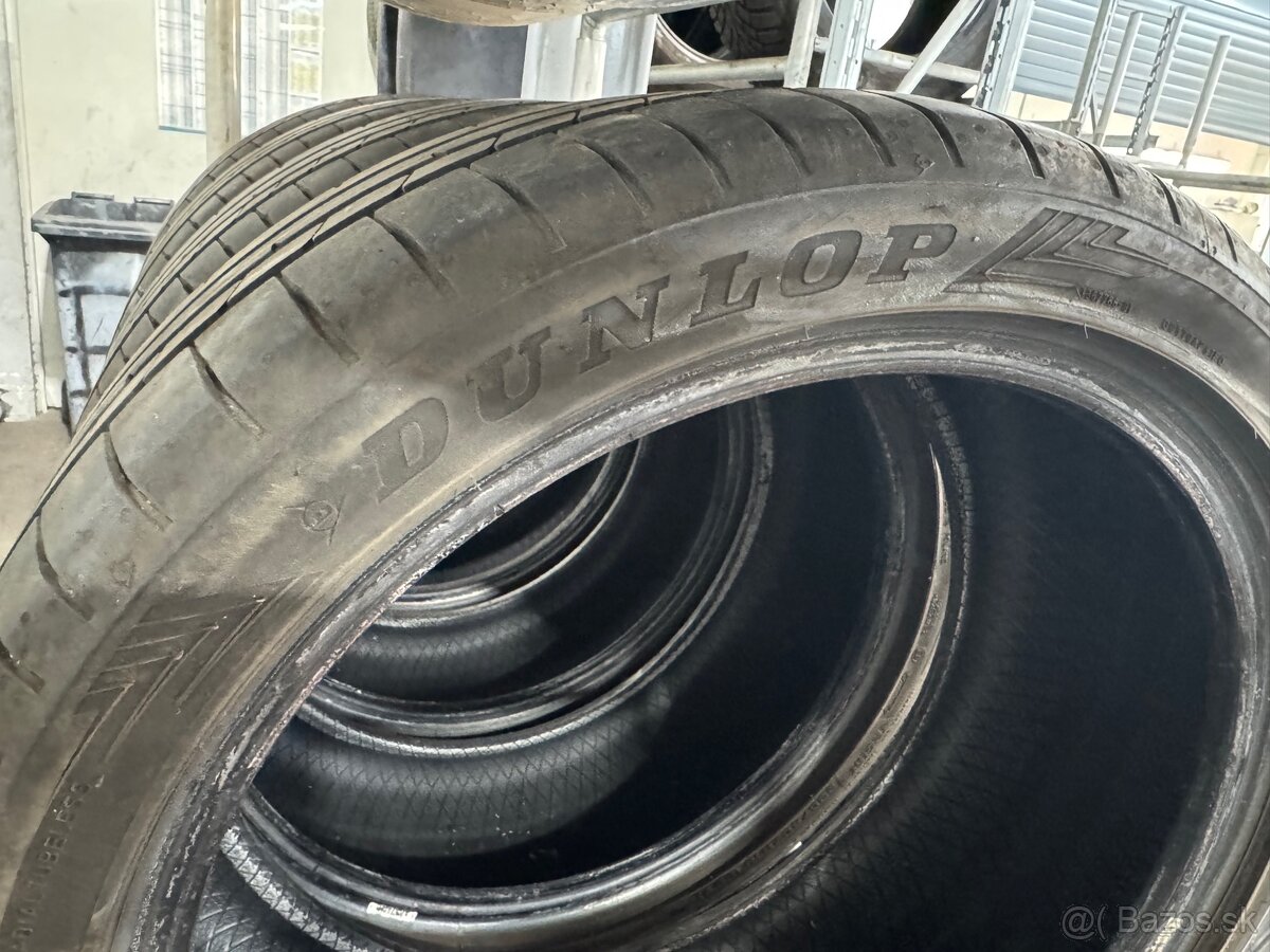 Gumy 225/40r18 - 2