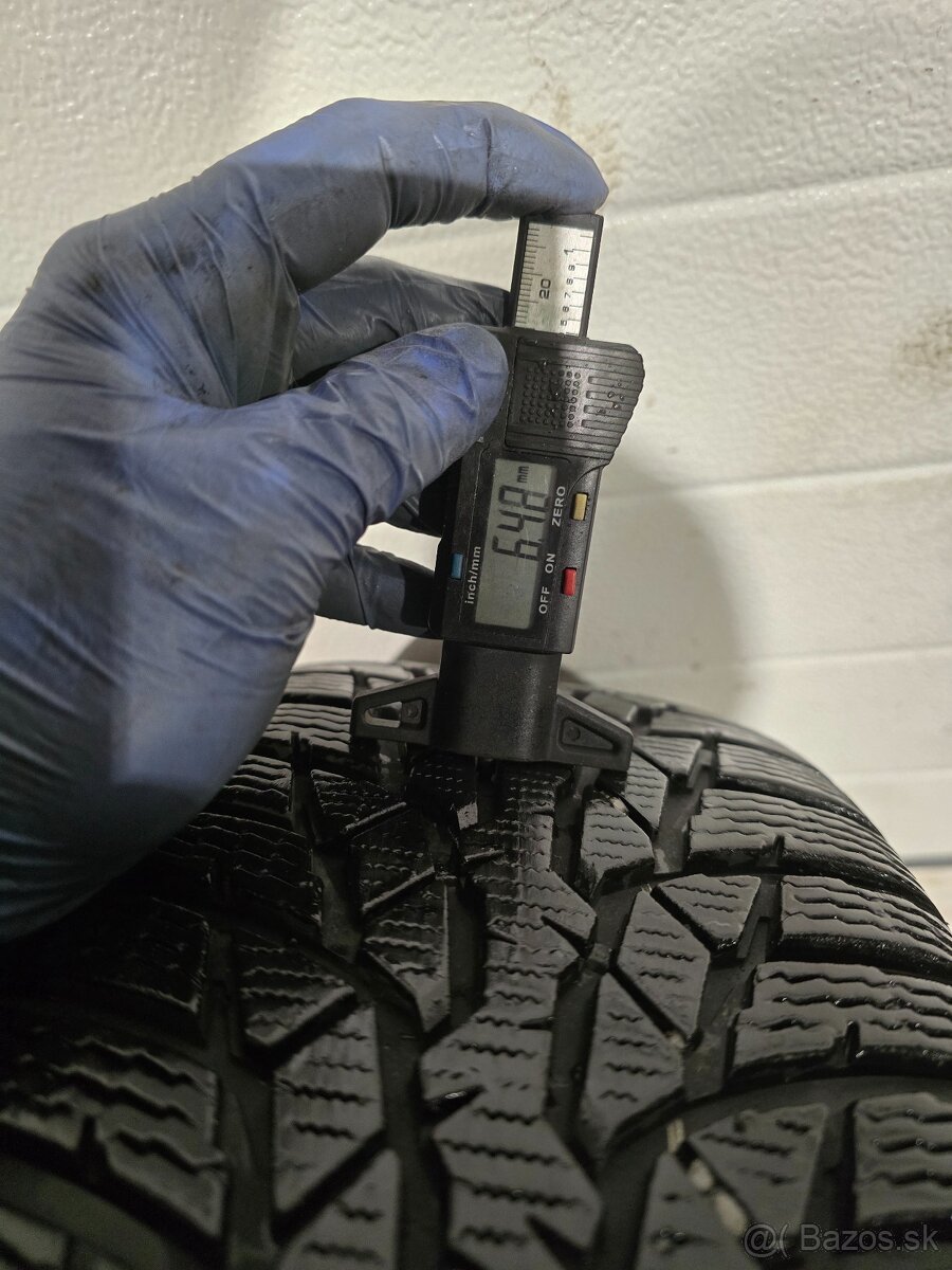 Zimné Pneu Nokian 195/60 R16 - 2