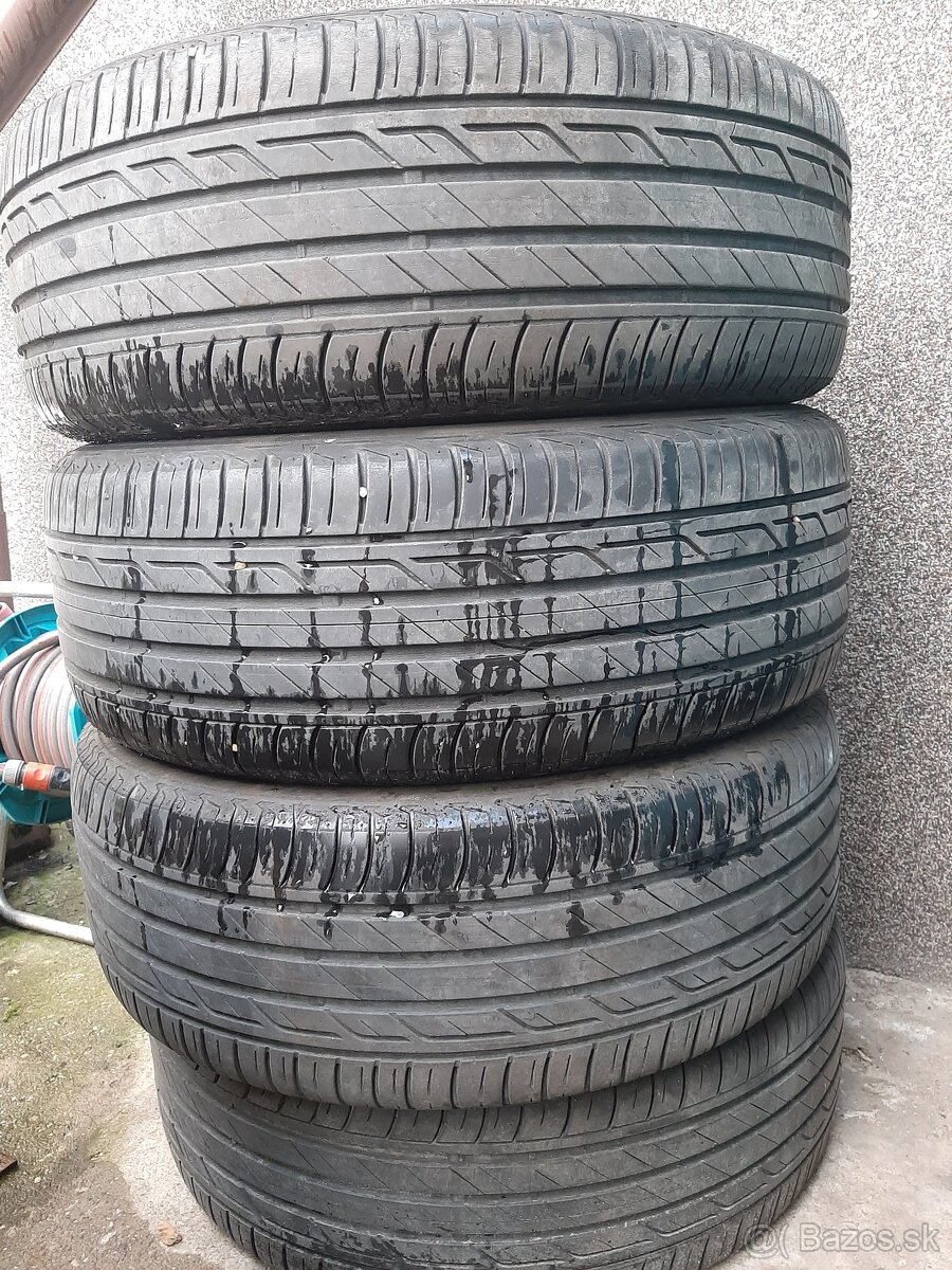 215/55R17 letné pneu,Brigestone - 2