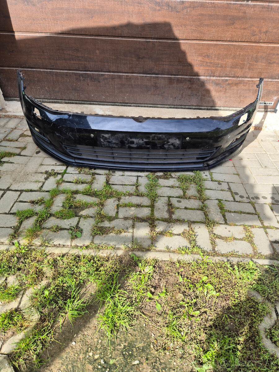 Predny naraznik VW Golf 7, 2013 - 2