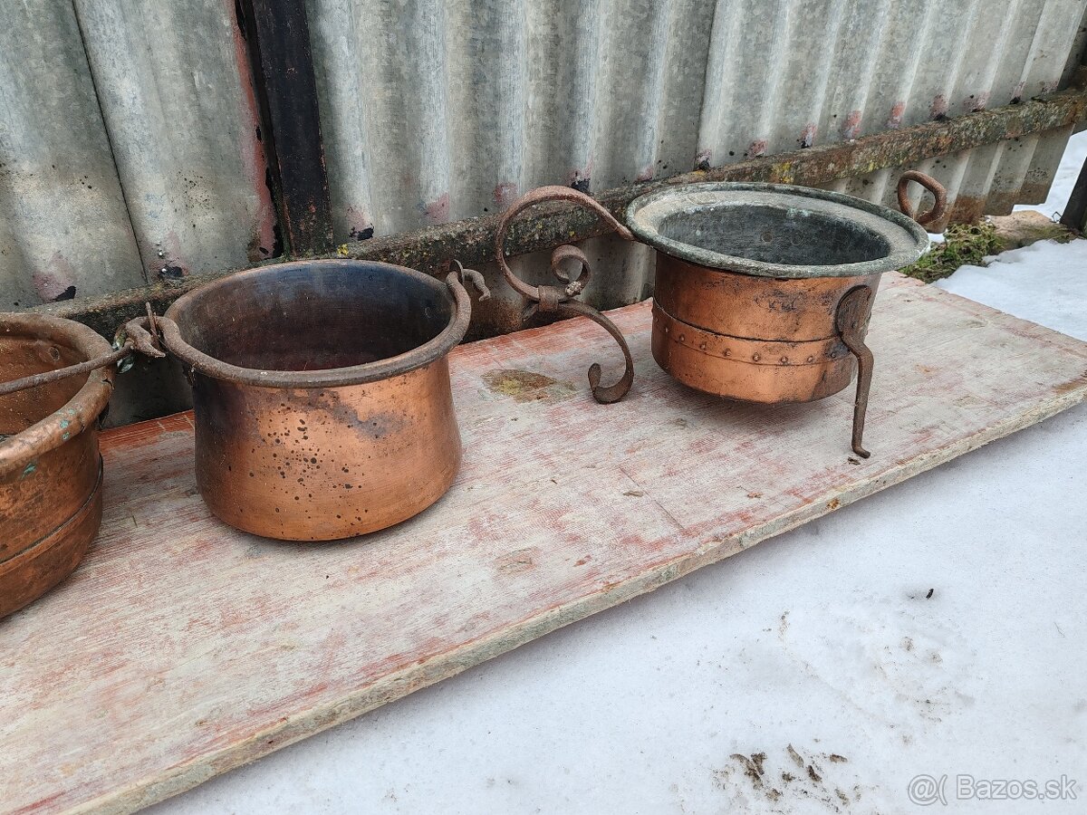 Staré medené hrnce - 2
