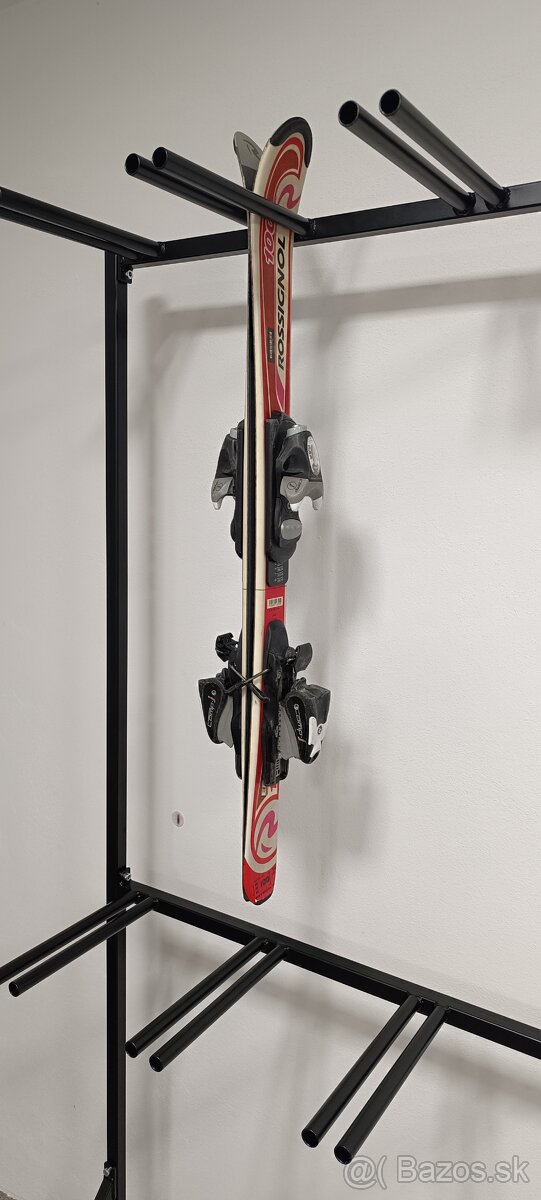 Stojan na dětské lyže - 2