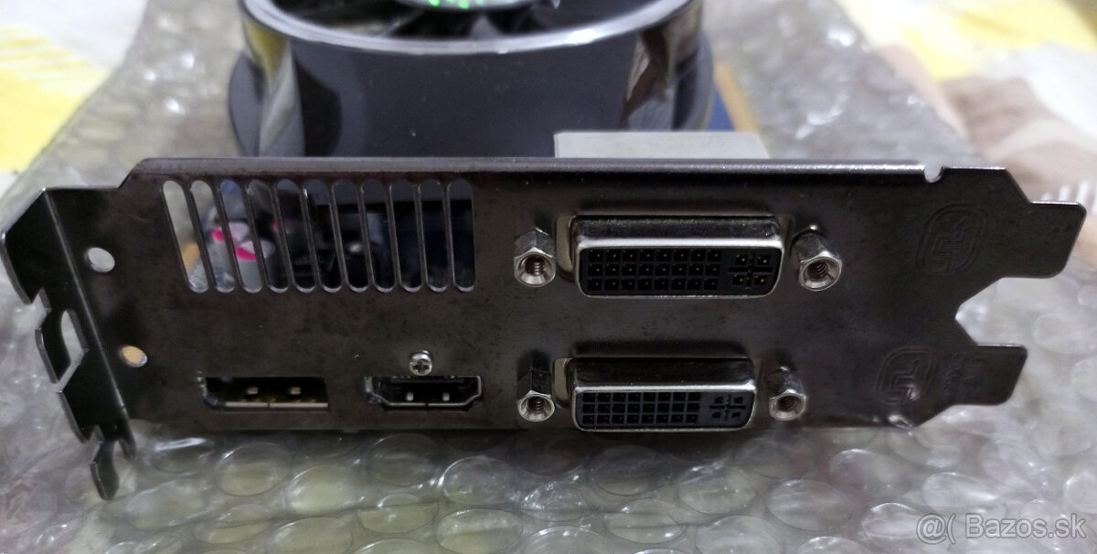 Sapphire Radeon HD 5750 1GB GDDR5 PCI-E - 2